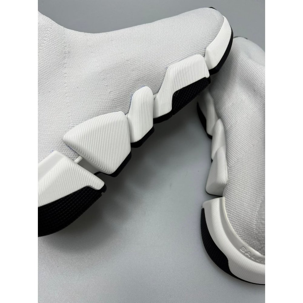 Balenciaga Speed 2.0 Sock Sneakers White Women’s EU 35/US 5 $995 - Picture 7 of 9